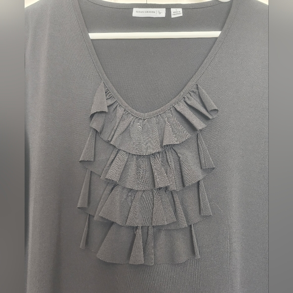 SUSAN Graver Black Liquid Knit long sleeve Ruffle Front Pullover Top Large - Picture 3 of 7